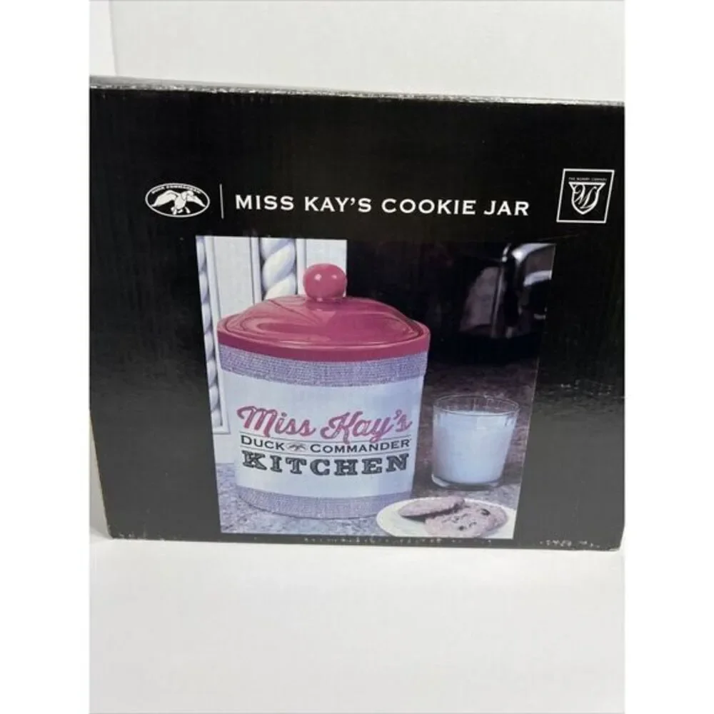 Duck Commander Miss Kay's Kitchen‎ Cookie Jar